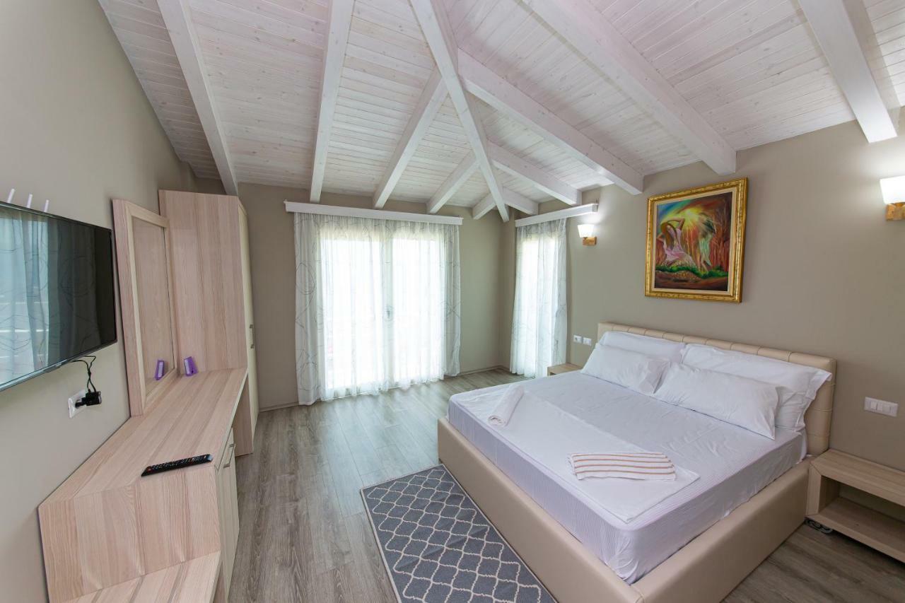 Hotel Roi Radhime Luaran gambar
