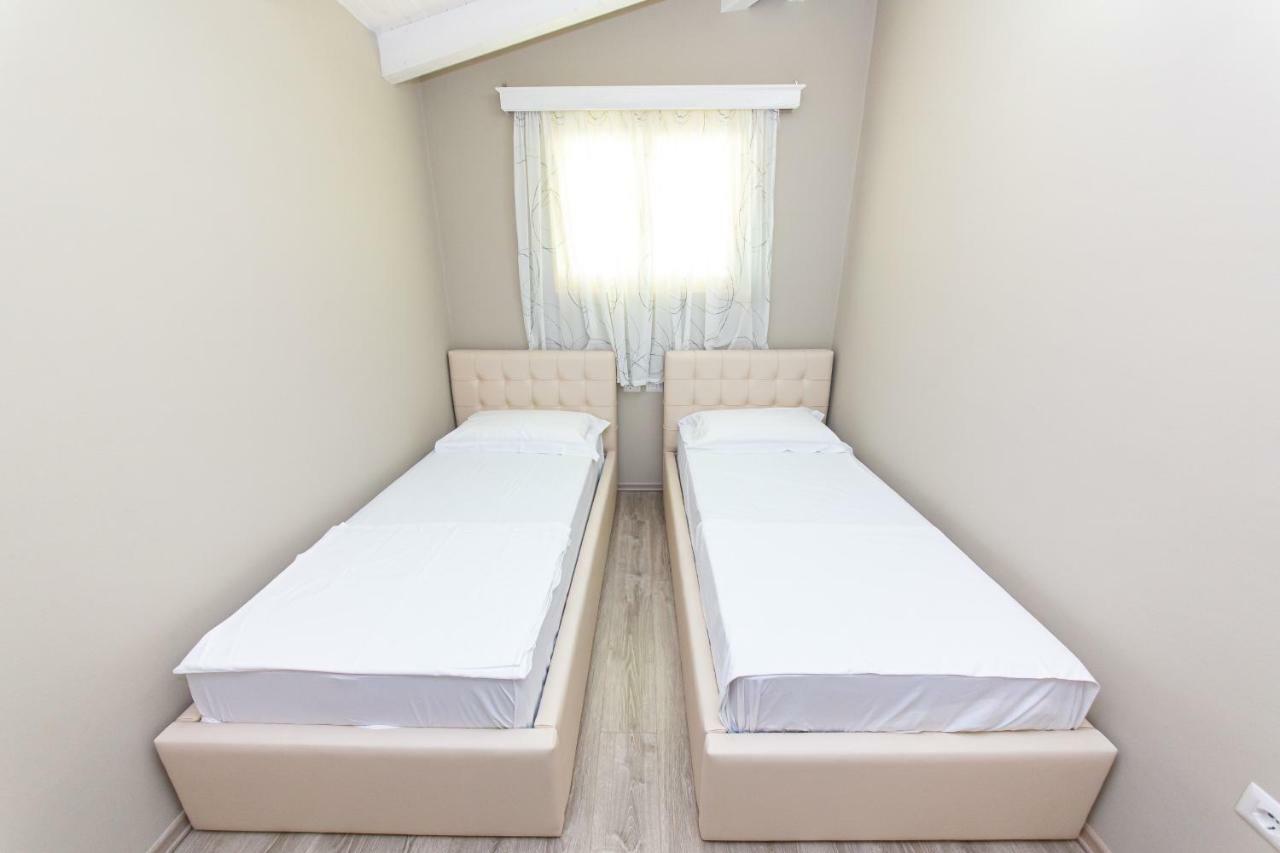 Hotel Roi Radhime Luaran gambar